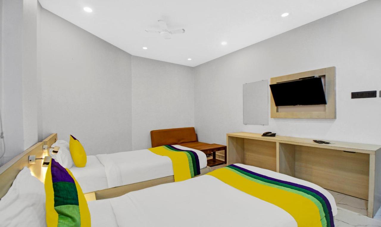 Itsy Hotels Transit Express Calcutá Exterior foto