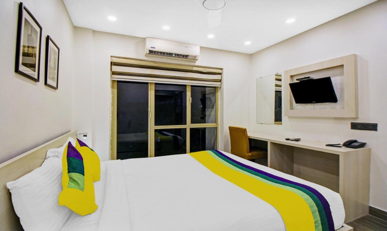 Itsy Hotels Transit Express Calcutá Exterior foto
